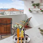 2 Bedroom Awesome In