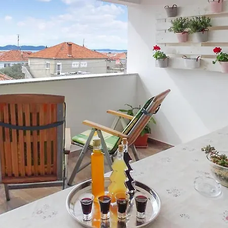2 Bedroom Lovely Apartment In Zadar